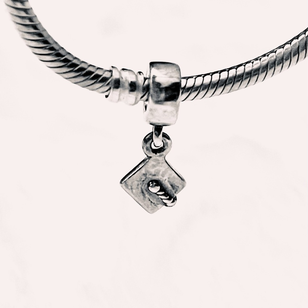 Pandora dangle graduation cap charm